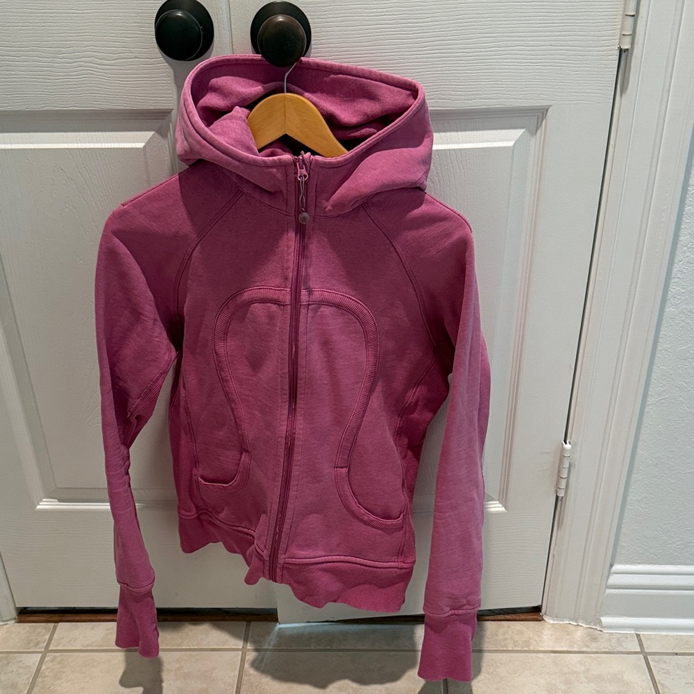 Lululemon Scuba Hoodie - Pink - Size 8